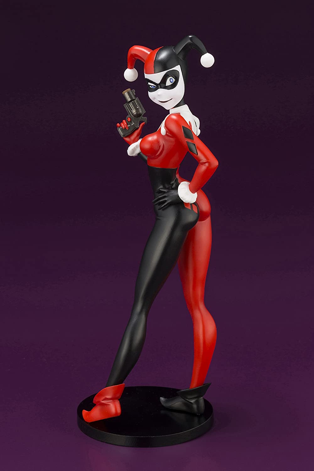 Kotobukiya Batman The Animated Series Harley Quinn Artfx+ Statue, Various - Image 3