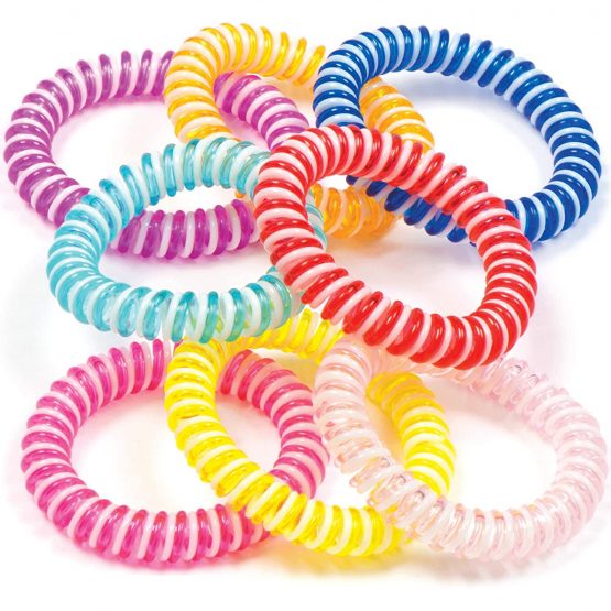 Baker Ross AV155 Candy Stripe Spiral Bracelets for Children to Wear Perfect Toy Party Bag Stuffers or Gifts for Kids, Assorted, (Pack of 8)