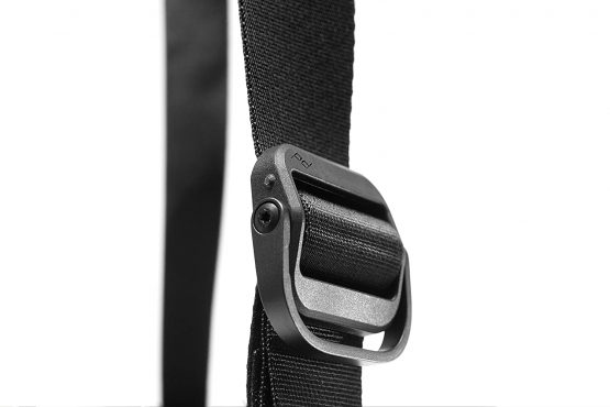 Peak Design Everyday Tote 15L (Black) - Image 3