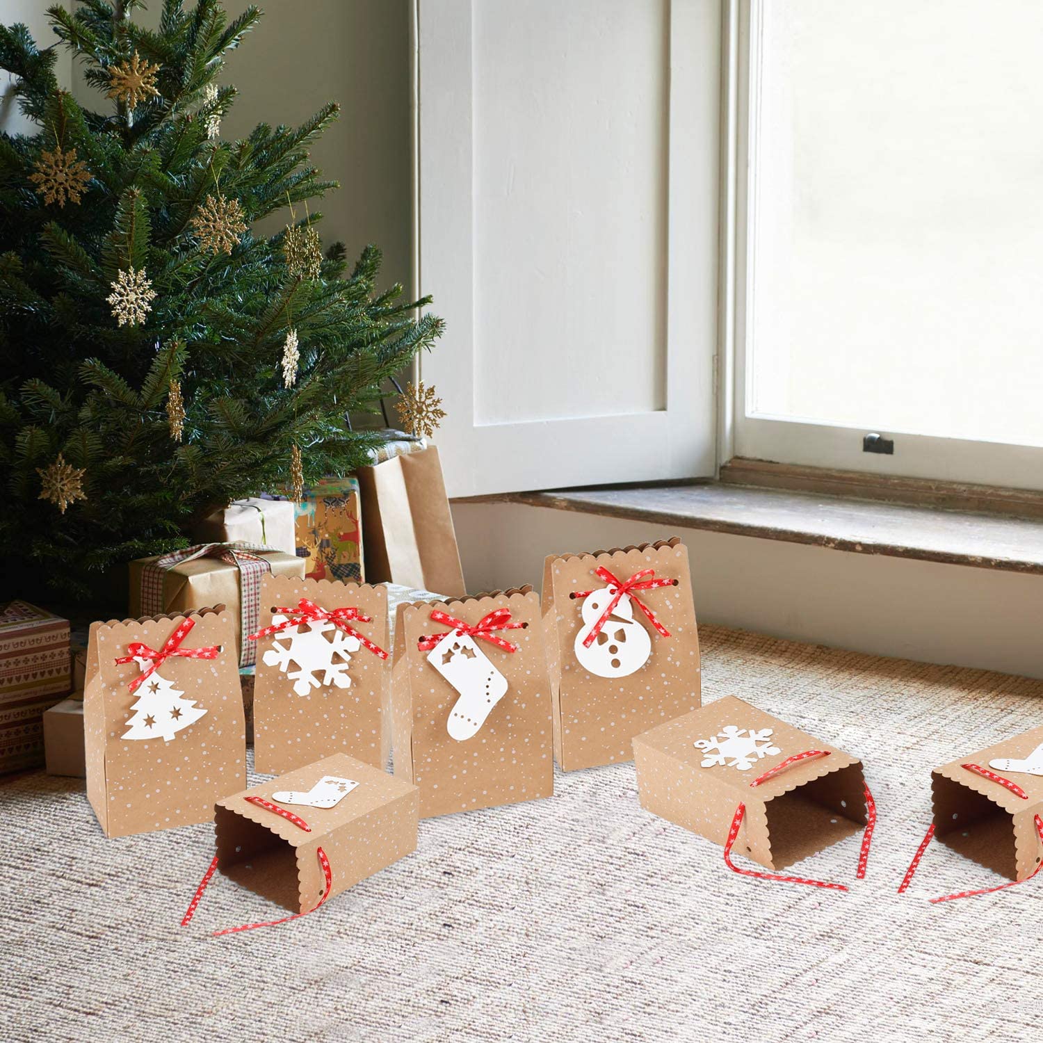 MonQi 30pcs Kraft Paper Christmas Candy Box Gift Box - Image 4