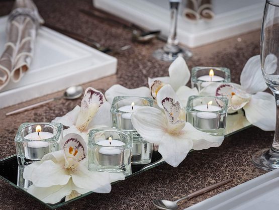 Bolsius 8 Hour Burning Tealights, Pack of 50, White, 7x18x32 cm - Image 3