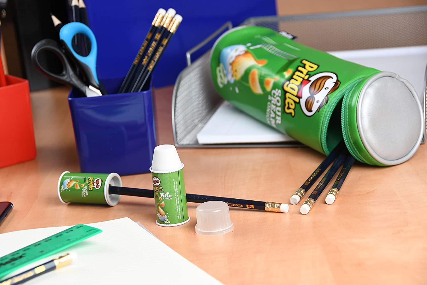 Helix Pringles Pencil Sharpener (Bulk pack), 10 Count (Pack of 1) - Image 3