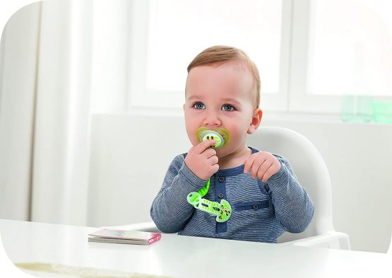 MAM Clip It, Baby Soother Chain Fits All MAM Soothers, Newborn Essentials, Pink (Soothers Not Included) - Image 4