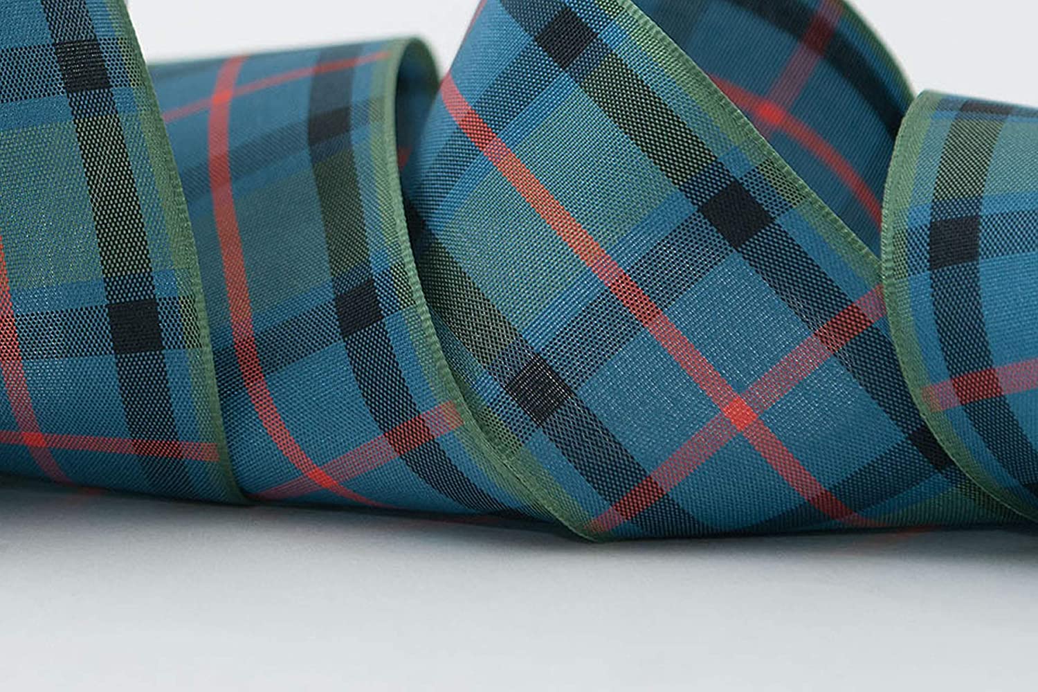 Berisfords 7622/40/16 40mm x 25m reel of Flower of Scotland Tartan Ribbon, 10.4 x 10.4 x 4.4 cm - Image 3