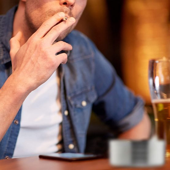 Relaxdays Ashtray Windproof, with Lid, in-& Outdoors, Brushed Stainless Steel, Round Ash Tray, H x D: 5.5 x 11.5 cm, Silver, One Size - Image 3