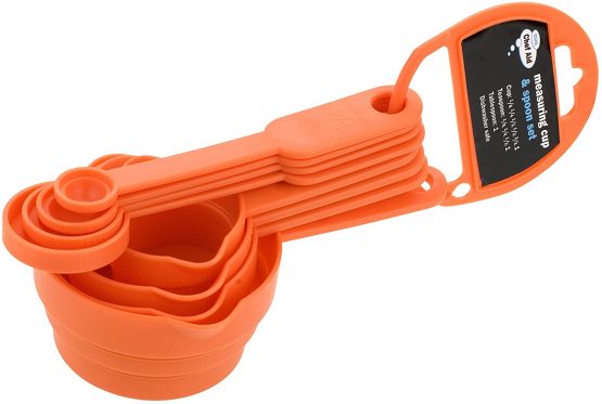 Chef Aid Measuring Cups and Spoons - 8 Piece Set in Assorted Colours