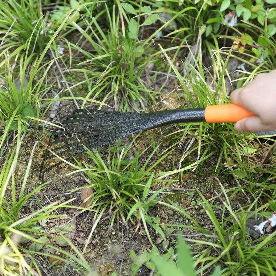 Meccion Mini Garden Rake 16 Inch 9 Root Steel Hand Fan Leaf Rake with Ergonomic Comfort Grip & Rust Resistant - Professional Gardening Tool - Image 4