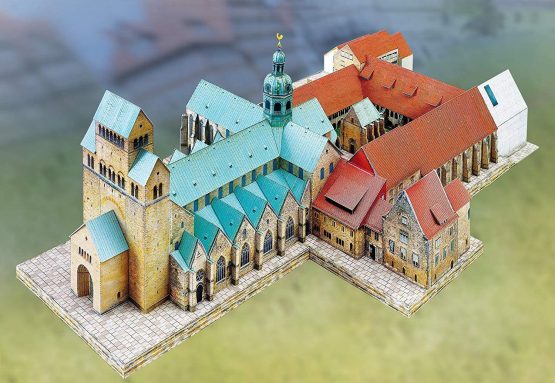 Aue-Verlag 51 x 30 x 15 cm Hildesheim Cathedral Model Kit