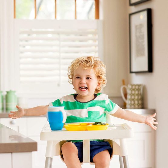Munchkin Miracle 360 Trainer Cup, Green/Blue, 7 oz/207 ml, 2 Pack - Image 4