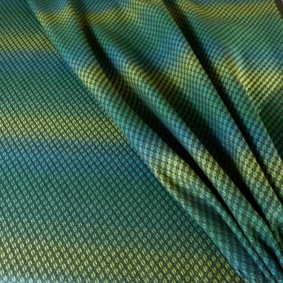 Didymos Woven Baby Wrap, Facett Tethys, Size 7, 520 cm, Black/Green - Image 4