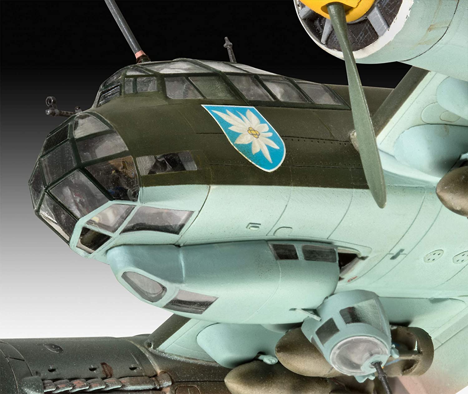Revell 04972 Junkers Ju88 A-1 "Battle of Britain 1:72 Scale Unbuilt/Unpainted Plastic Model Kit, Unlackiert, Mittel - Image 4