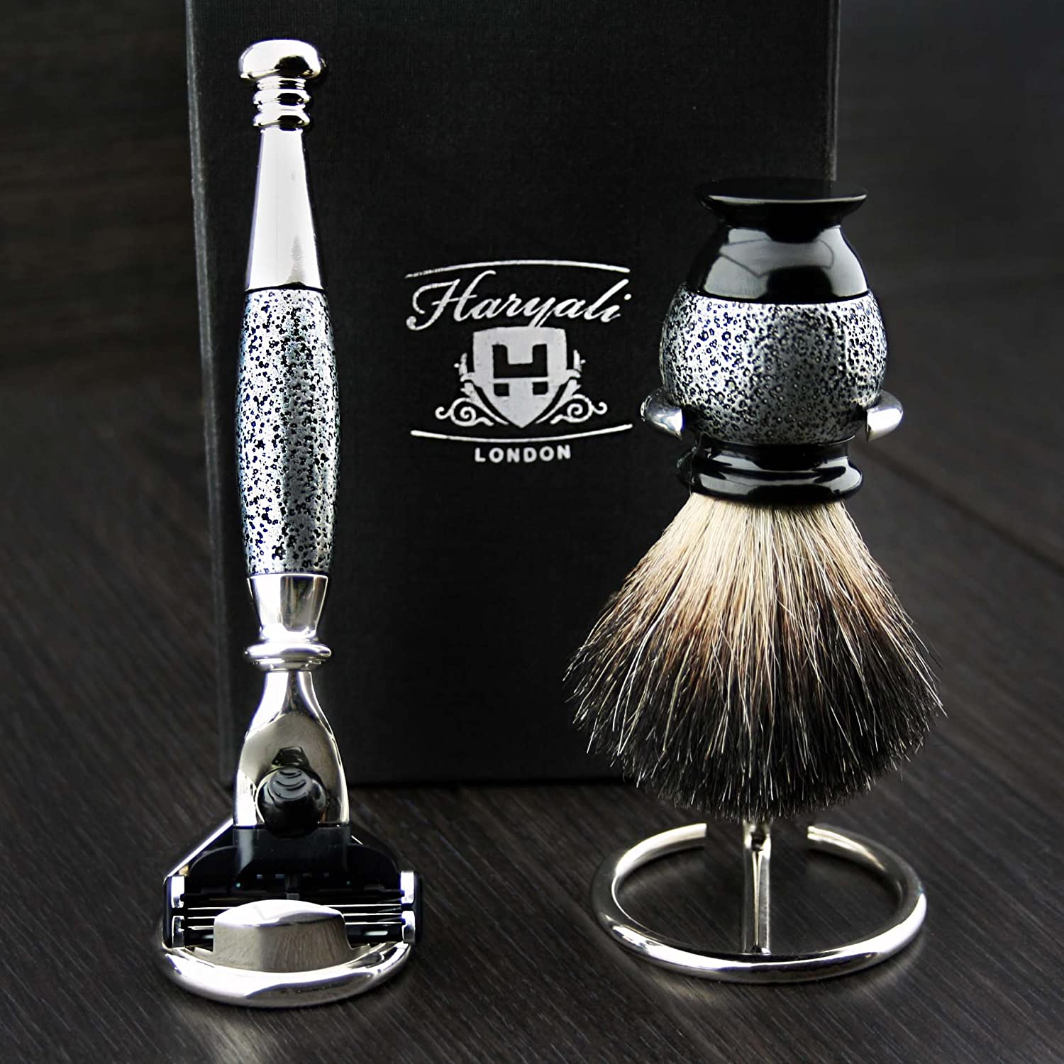 Haryali Hand Assembled Black & Silver Textured 4 Pc Mens Shaving Set with Badger Hair Brush, 3 Edge Cartridge Razor, Razor Stand & Brush Holder Perfect Kit for Men