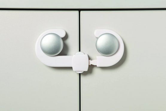 Dreambaby Secure-a-lock (White) - Image 3