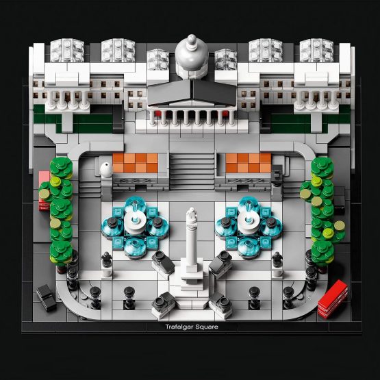 LEGO 21045 Architecture Trafalgar Square Building Set, with London Landmark National Gallery Collectible Model - Image 4