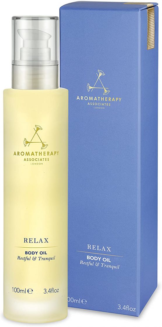 Aromatherapy Associates Relax Body Oil 100ml. High concentration of finest essential oils of Vetiver, Camomile and Ylang Ylang work to combat an overactive mind. Instantly absorbed. Silky Smooth.