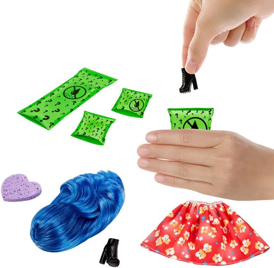 Barbie Colour Reveal Series 2 Doll Assortment - Image 2