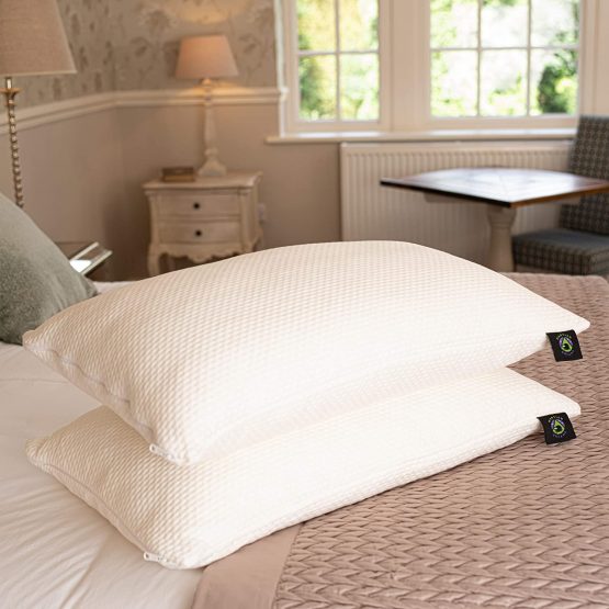 Pillow Protector Case 2 Pack With Zip Closure - Made With A Supersoft 280GSM Bamboo Fabric Anti-Allergy, 100% Hypoallergenic & Anti-Bacterial - Image 2
