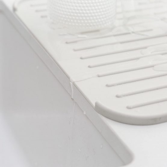 Brabantia 117466 Silicone Dish Drying Mat, Steel, Light Grey, 43.8 x 32.5 x 0.9 cm - Image 4