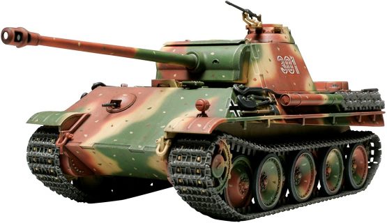 Tamiya 32520 German Panther Type G 1/48 Military Miniature Series No.20