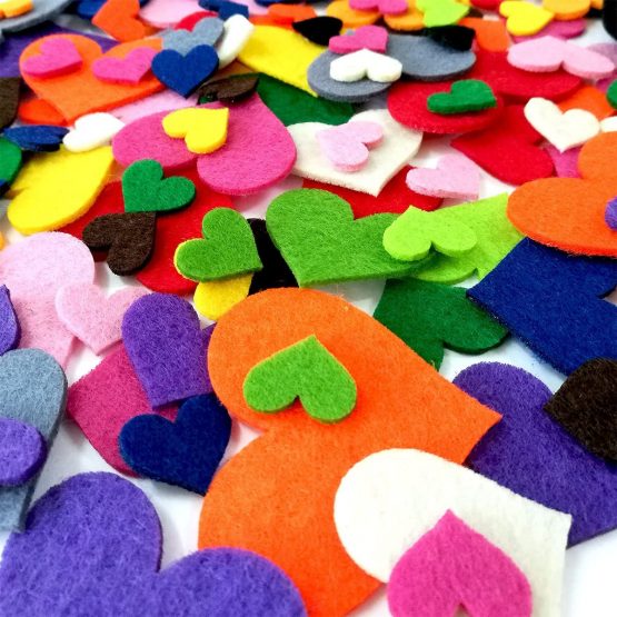 Summer-Ray 1 Ounce Mixed Lasercut Felt Hearts Assorted Colours and Sizes - Image 3