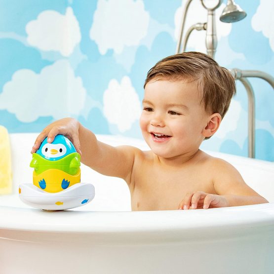 Munchkin Stack N' Match Bath Toy, Blue, Green and Yellow, 300 g, 051706 - Image 2