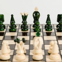 Great KINGDOM 35cm / 13.8in Handcrafted Wooden Chess Set with Draughts / Checkers / Drafts (Green)