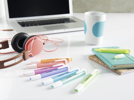 Highlighter - STABILO swing cool Box of 10 Pink - Image 4
