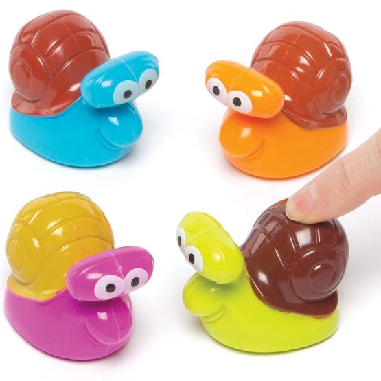 Baker Ross AG663 Kids Snail Pull Back Racers (Pack of 4) Perfect for Kids to Play With