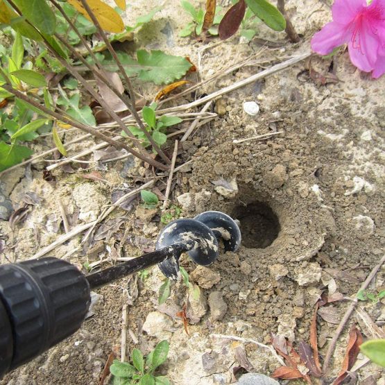 Garden Auger Drill Bit for Planting Φ80mm Length 300mm and Φ40mm Length 220mm Planting Auger Bulb Planters Hole Digger Post Auger Bulbs Planter Garden Auger Spiral Drill Bit Heavy Duty - Image 3