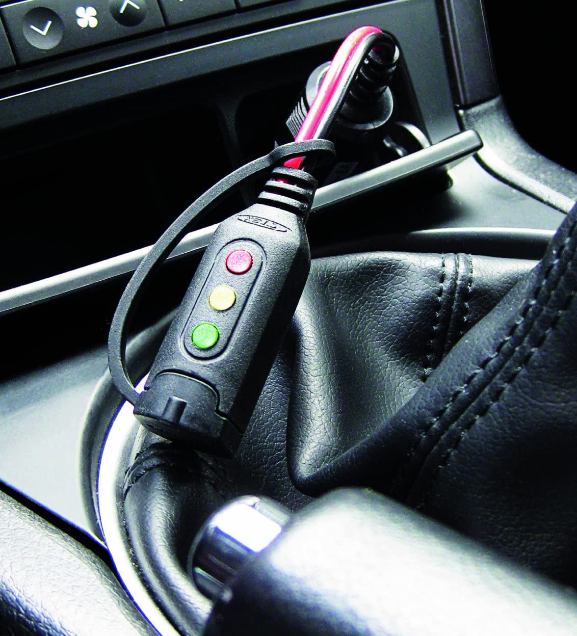 CTEK 56-870 Comfort Indicator Cig Plug, Black, 230mm - Image 2