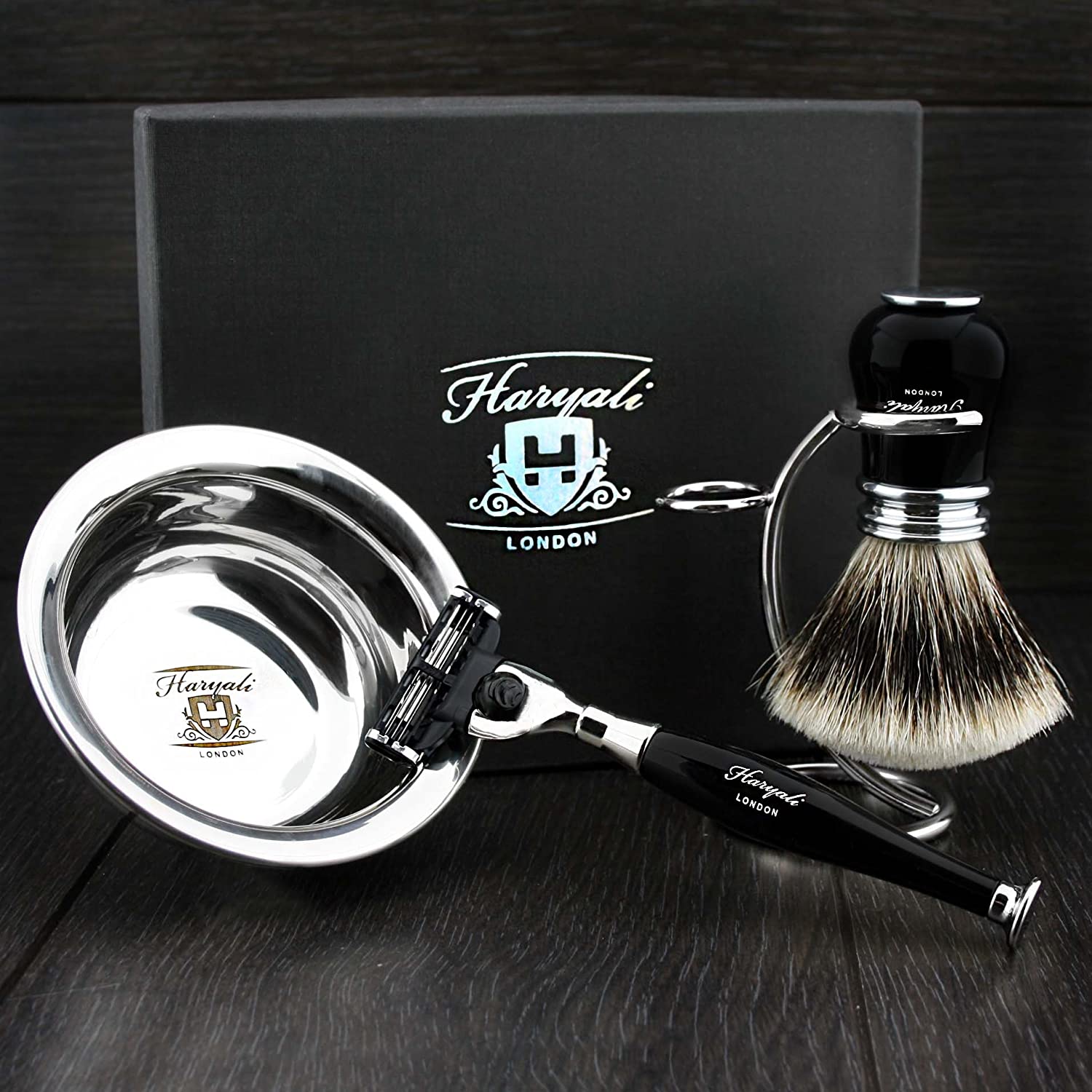 Men's Shaving Set including Black 3 Edge Cartridge Razor, Sliver Tip Badger Hair Brush - Image 3