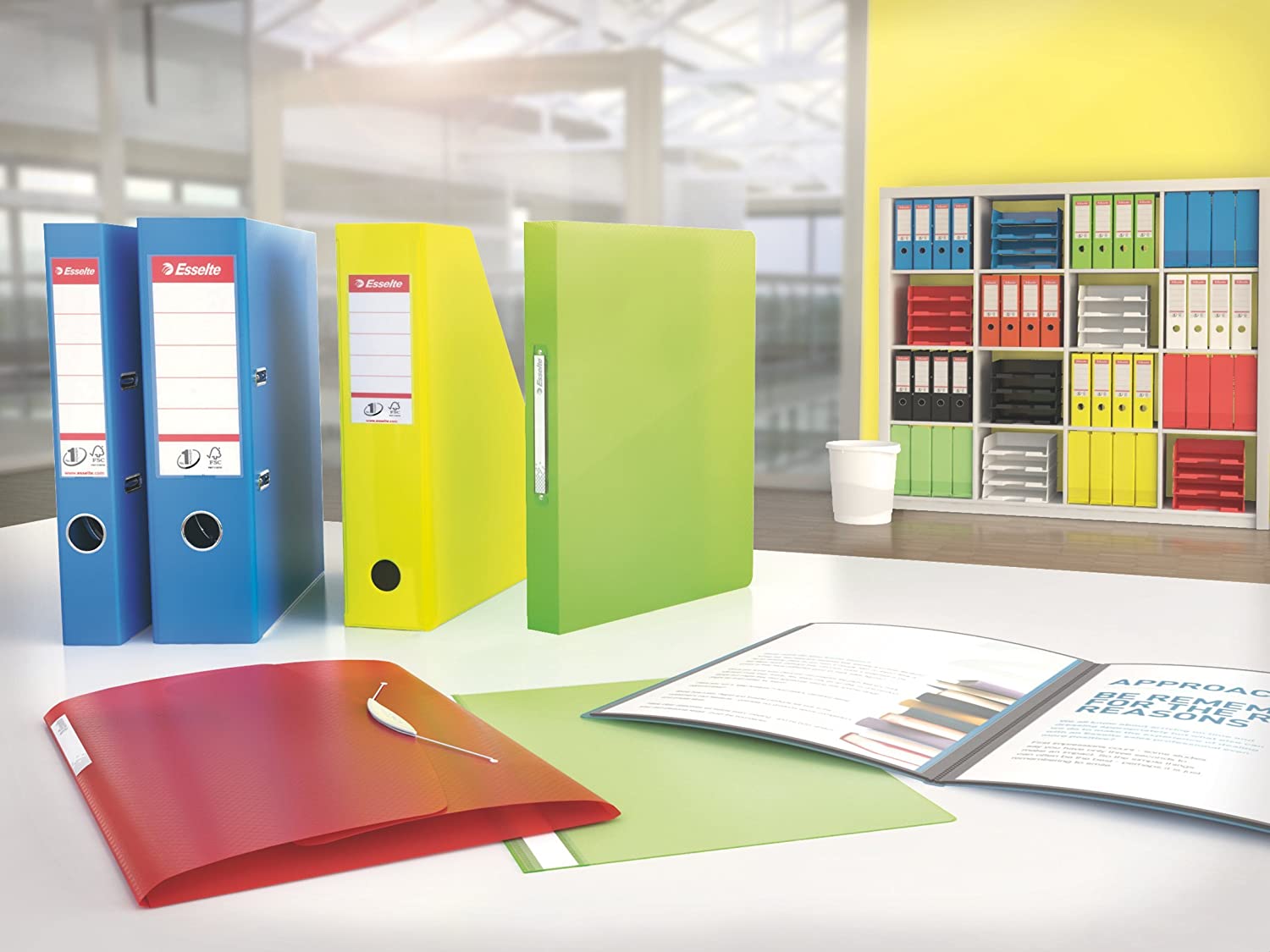 Esselte A4 Lever Arch File, Yellow, 72mm Spine, Plastic, Vivida Range, 624070, 1 - Image 3