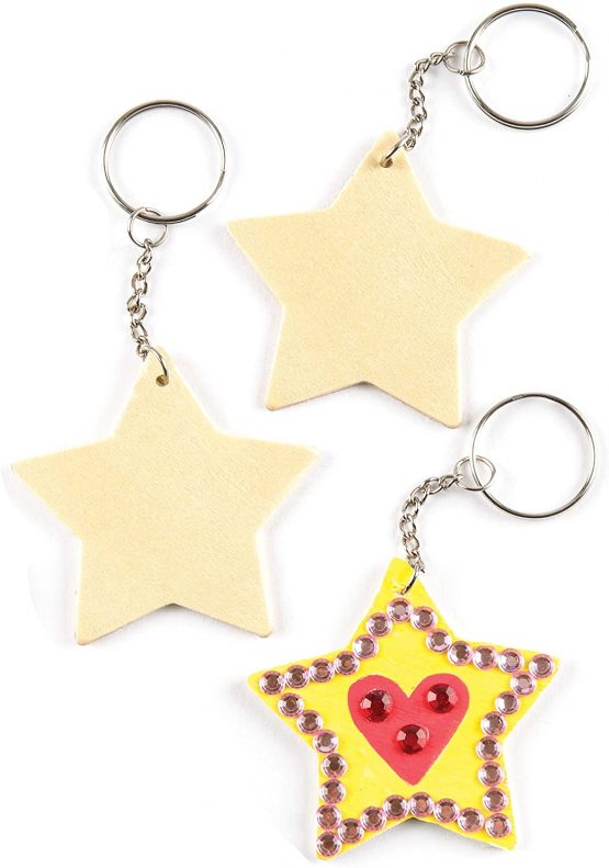 Baker Ross AV609 Wooden Star Keyring Kit, For Kids to Assemble and Attach to Key Rings and Bags (Pack of 8), Wood, 6cm - Image 3