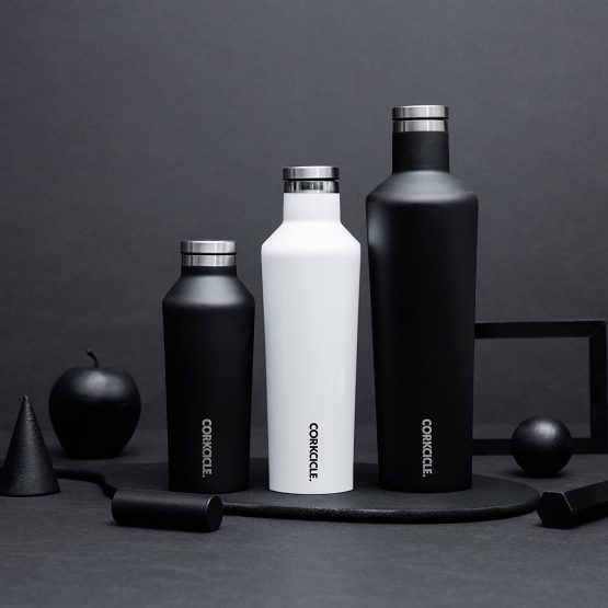 Corkcicle Canteen | Triple Insulated Stainless Steel Water Bottle | Reusable | Leakproof (16 oz / 475 ml, Rifle Queen Anne) - Image 3