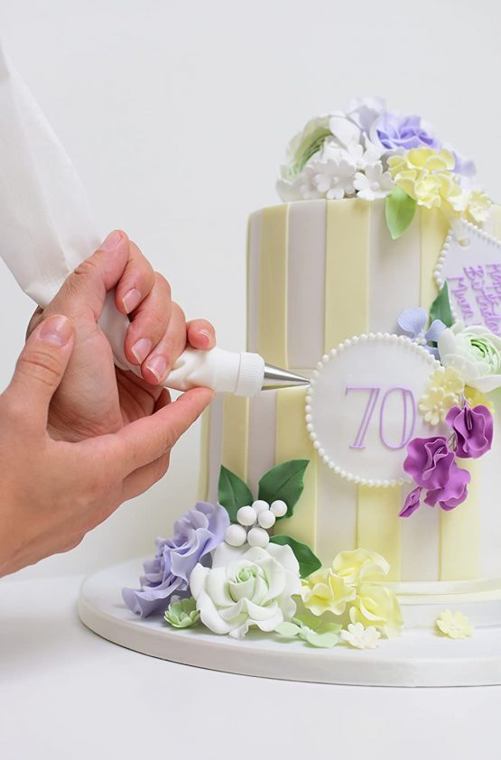 Tala Icing Bag Set with 6 Nozzles, Scraper and Brush - Image 2