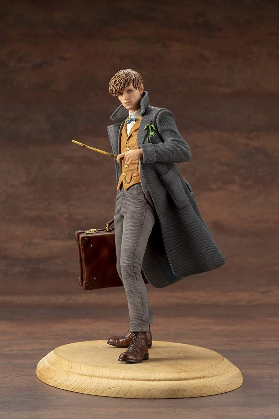 FANTASTIC BEASTS Crimes Of Grindewald Newt Scamander Artfx+