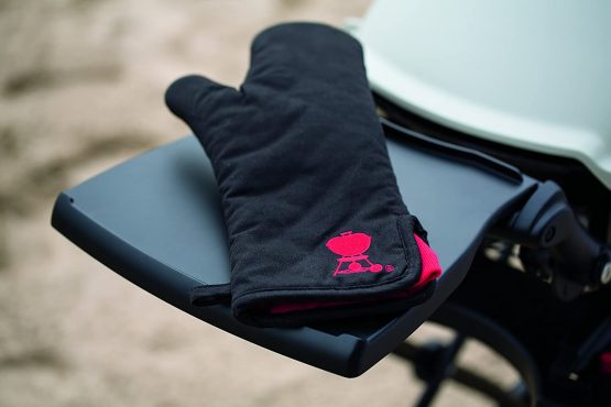 Weber Barbecue Mitt - Image 3