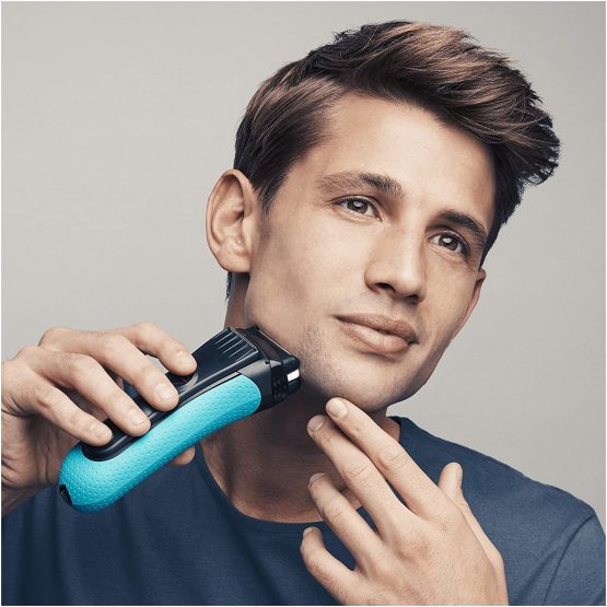 Braun Series 3 Electric Shaver Replacement Head, Easily Attach Your New Shaver Head, Compatible With All Series 3 ProSkin Electric Shavers, 32S, Silver - Image 3