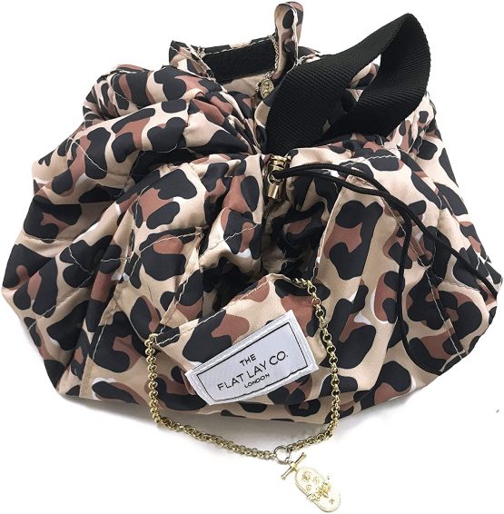 The Flat Lay Co. Make Up Bag | Lay Flat Travel Cosmetic Toiletry Case | Contents not included (Everything | 50cm, Leopard) - Image 3