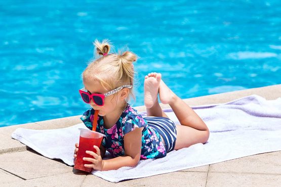 KIDDUS Baby sunglasses POLARIZED lenses. For boy, girl. From 8 months. Flexible legs. UV400 100% UVA and UVB protection. Safe, comfortable and impact resistant. LITTLE KIDS - Image 3