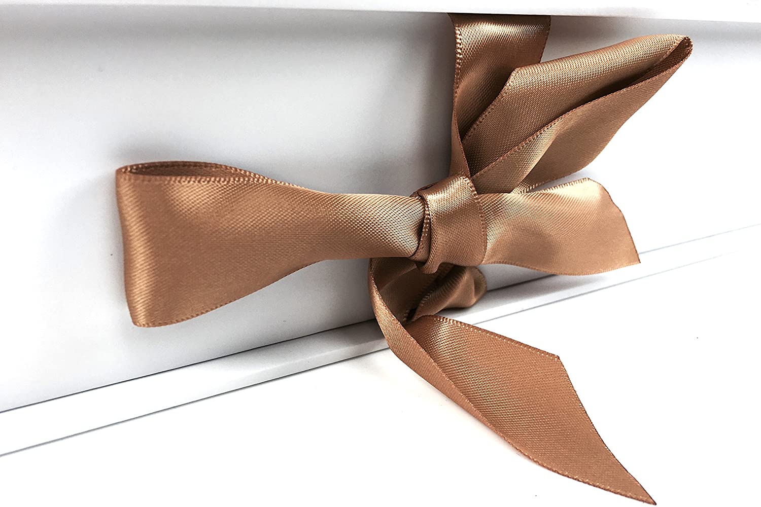 ukgiftstoreonline Wedding Gift Keepsake Box With Mr and Mrs, Gold, 31 x 22 x 7 cm - Image 3