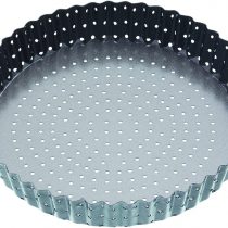 MasterClass KCMCCB39 Crusty Bake 20 cm Perforated Quiche Tin with PFOA Free Non Stick and Loose Bottom, Fluted, Robust 1 mm Carbon Steel, Grey
