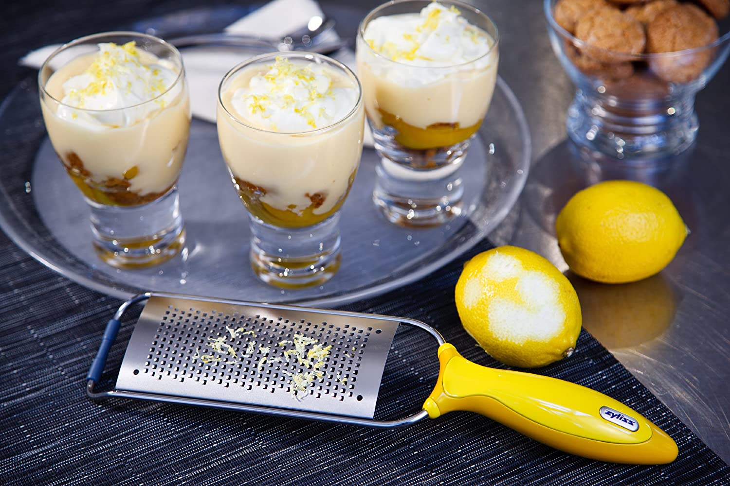 Zyliss Acid Etched Fine Grater, Yellow - Image 3