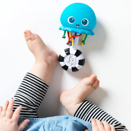 Baby Einstein Ocean Glow Sensory Shaker - Image 4
