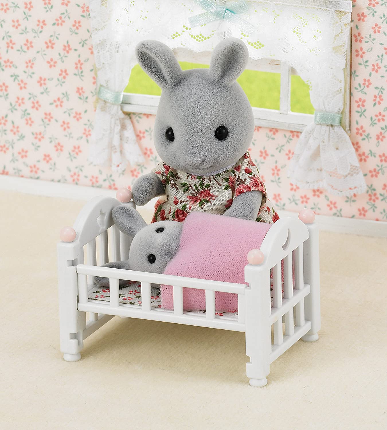 Sylvanian Families 5134 Baby Bed Set, White - Image 2