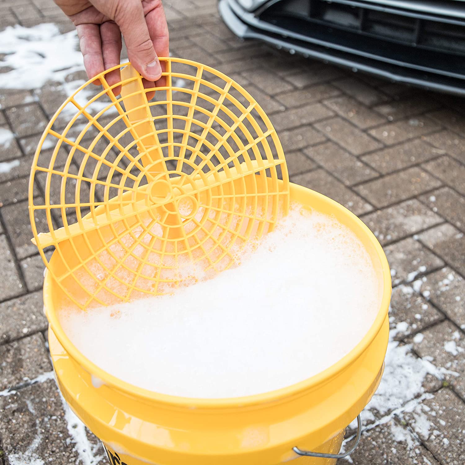Meguiar's X3003 Professional Car Wash Grit Guard (Car Wash bucket sold separately), Yellow - Image 3