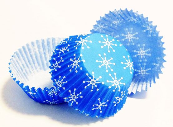PME Snowflakes Cupcake Cases Mini Sized-Pack of 100 - Image 4