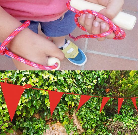Childrens Skipping Ropes. Wooden Handle Skipping Ropes for Kids. 10 Colourful Jump Ropes for Outdoor Games and Children's Parties. Includes a Frisbee (Pack 10) - Image 4
