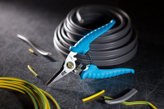 OX OX-P233001 Snips - Pro Series Snip Pliers - Industrial Quality Wire Snips - Multicolour Wire Cutters - Diagonal Cutting Pliers - 185 mm - Image 4