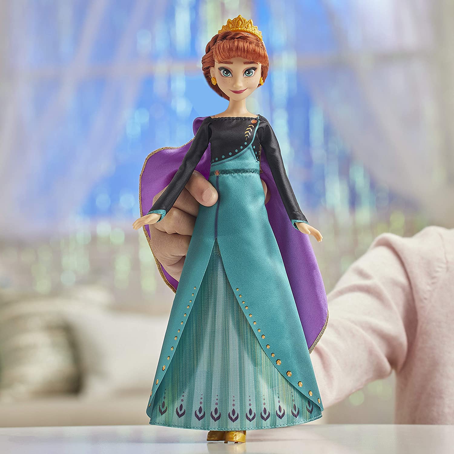Disney Frozen Musical Adventure Anna Singing Doll, Sings ‘Some Things Never Change’ Song from 2 Movie, Anna Toy for Kids - Image 3
